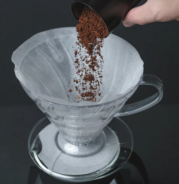 
                  
                    Hario Dripper V60-02 - plastic transparent
                  
                